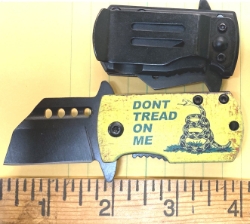 Knife 128 Tiny Spring Loaded Blade, Less  Than 2 inches!  The entire knife is only about 4 "  Distressed Yellow Gadsden, Dont Tread On Me  With Money Clip Back 